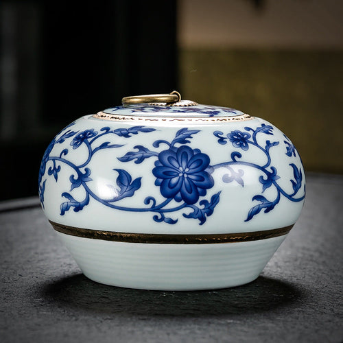 Blue & White Porcelain Tea Caddy – Sealed Ceramic Tea Storage Jar (Multiple Designs)