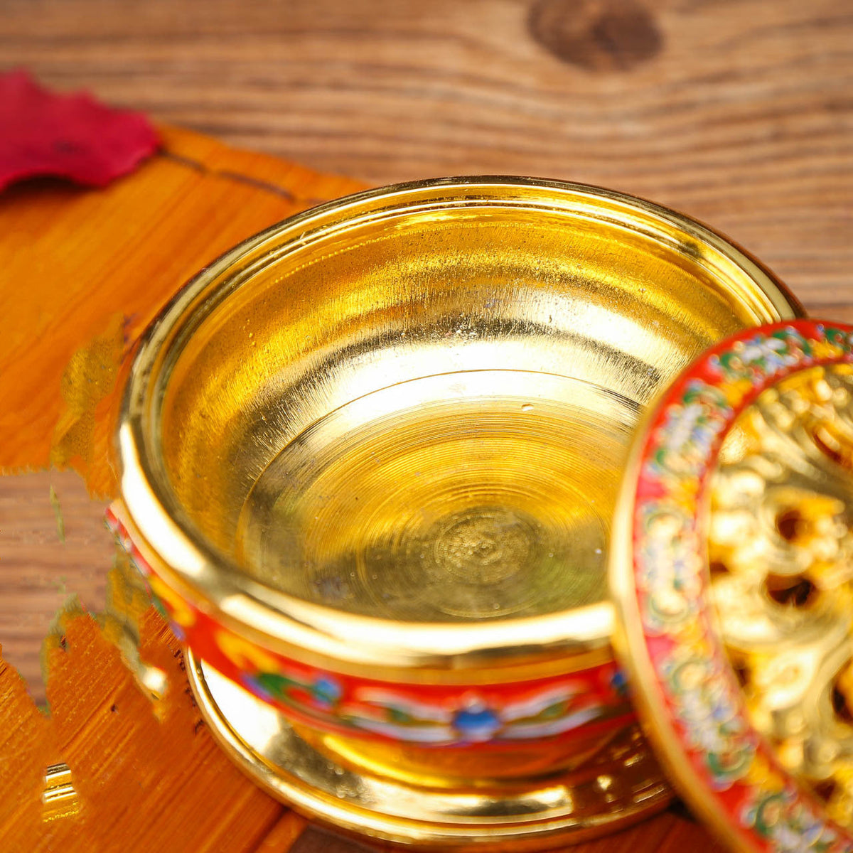 Antique-Style Incense Burner, Gold Finish