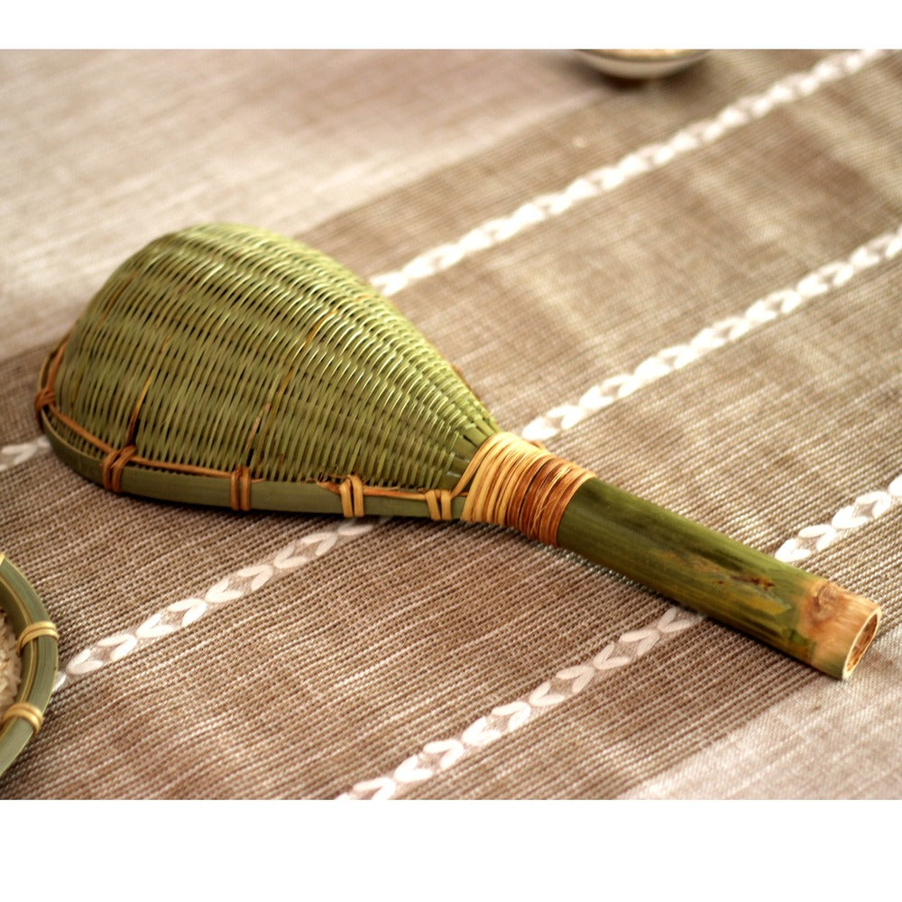 Bamboo woven colander