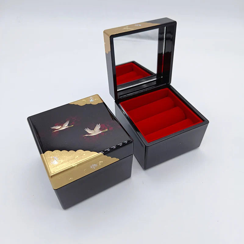 Japanese Yamanaka Lacquerware Jewelry Box – Small Bracelet & Ring Storage