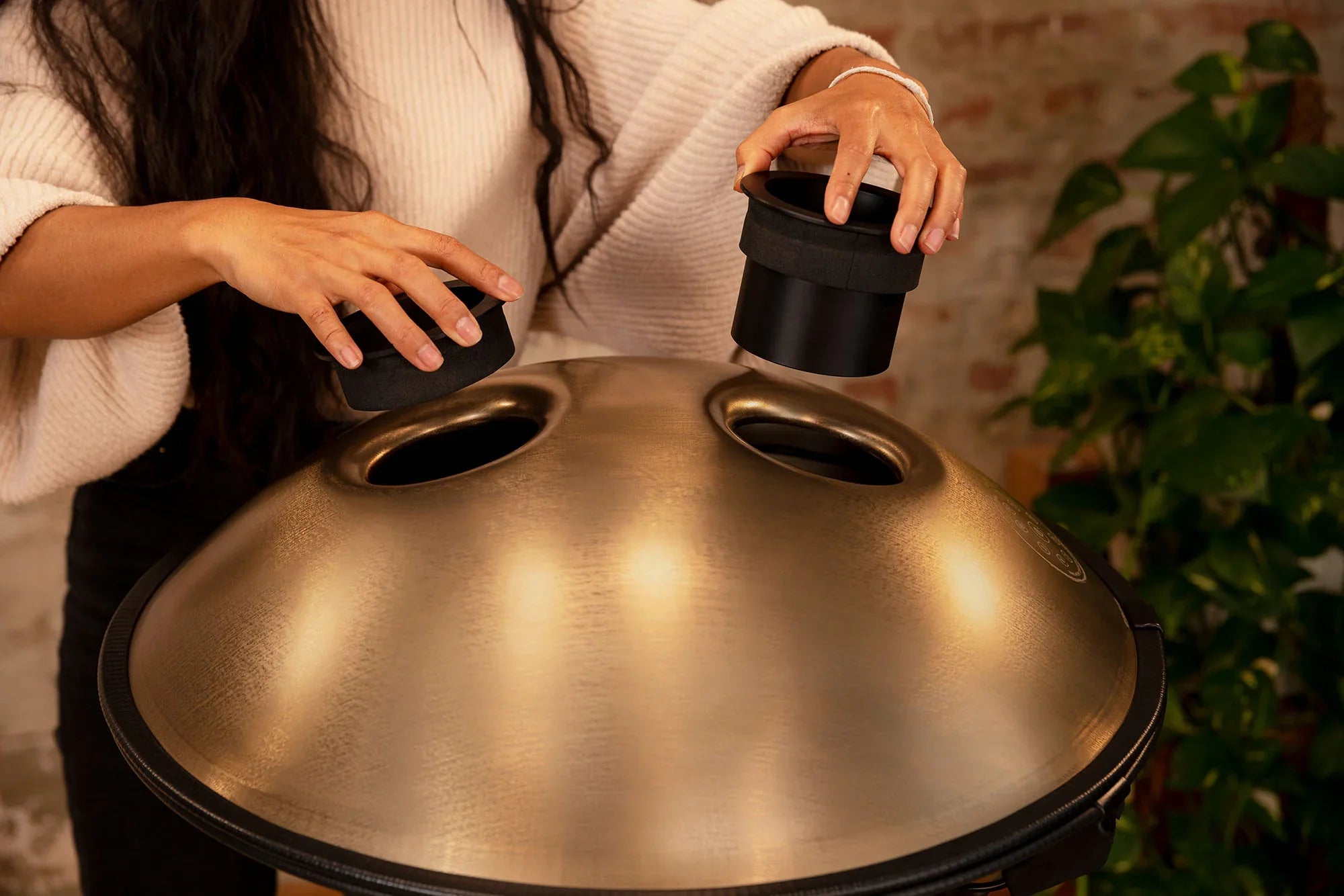 Sensory Handpan, D Amara, 9 Notes, Vintage Gold