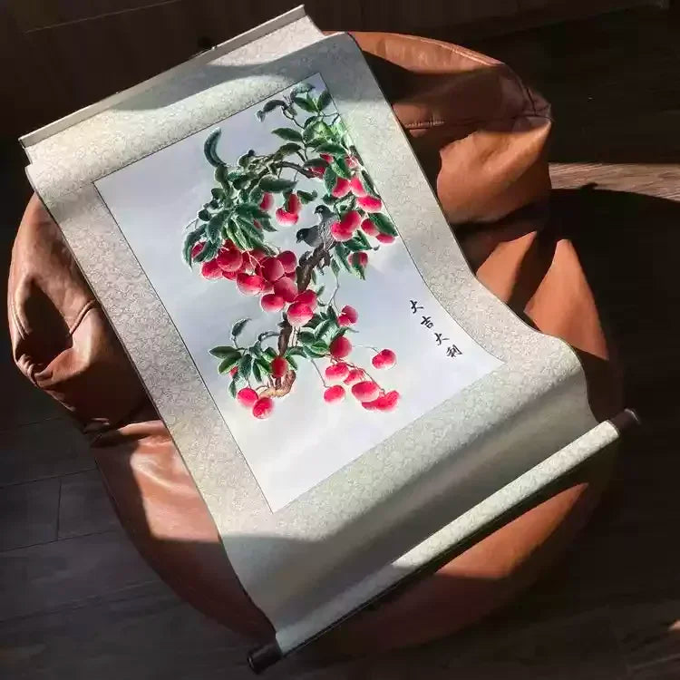 Silk Embroidery Scroll Painting – Chinese Style Silk Handicraft