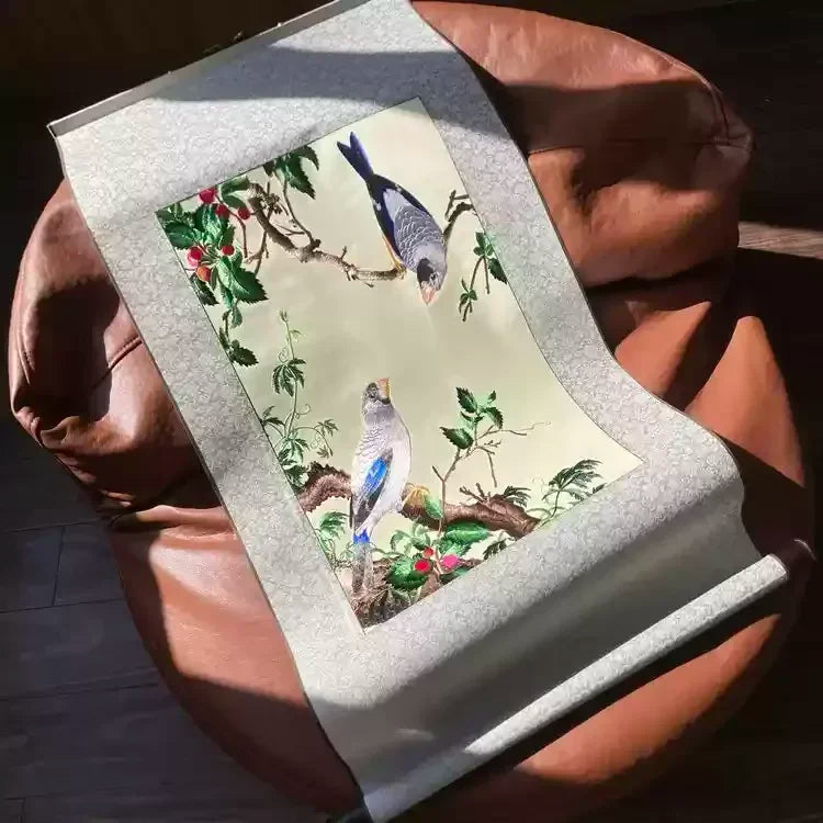 Silk Embroidery Scroll Painting – Chinese Style Silk Handicraft